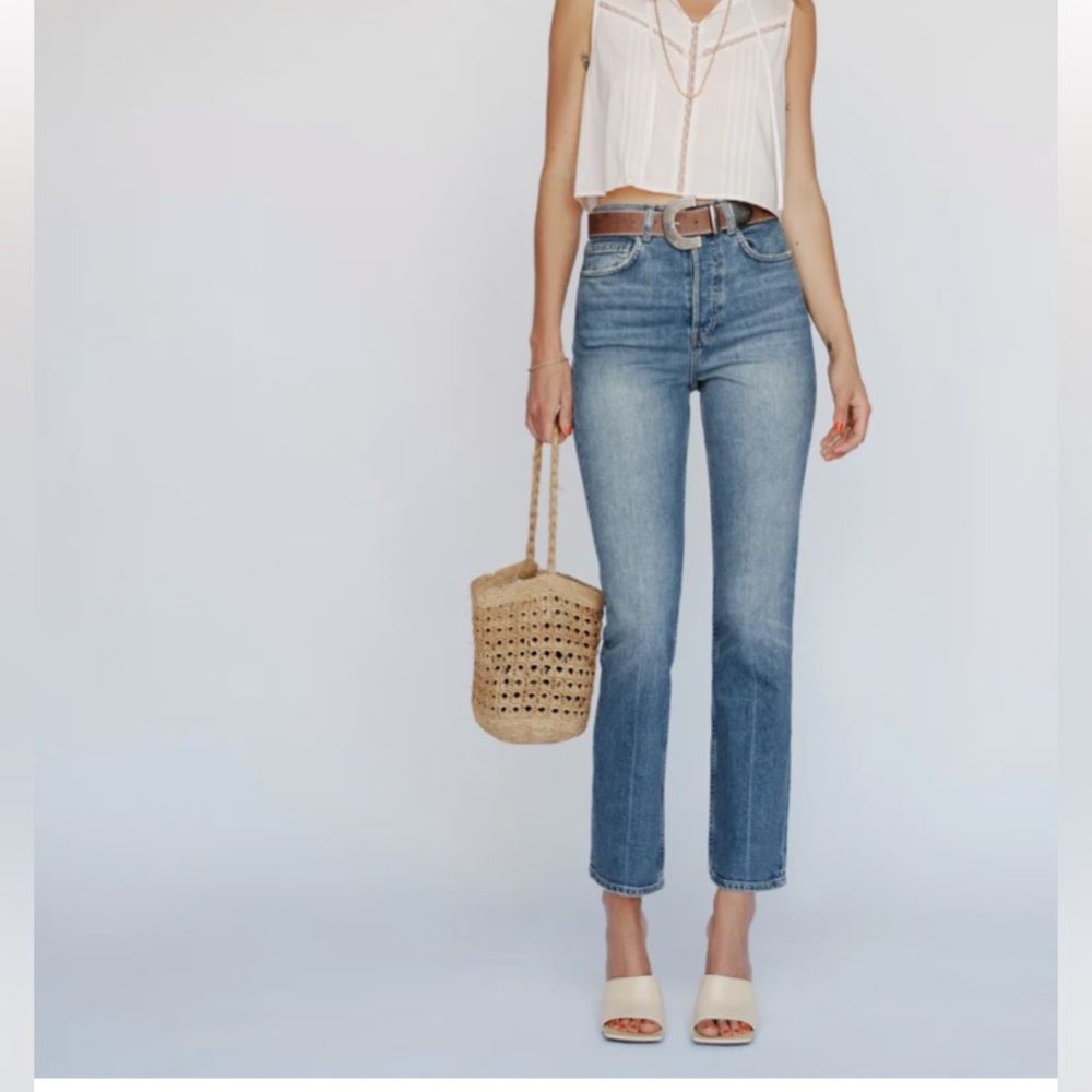 Reformation Cynthia High Rise Straight Jeans - 27 - Cala Wash